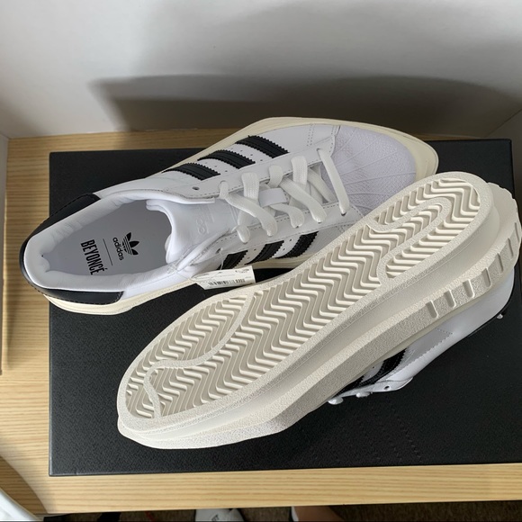 BEYONCÉ SUPERSTAR ADIDAS - Picture 9 of 15